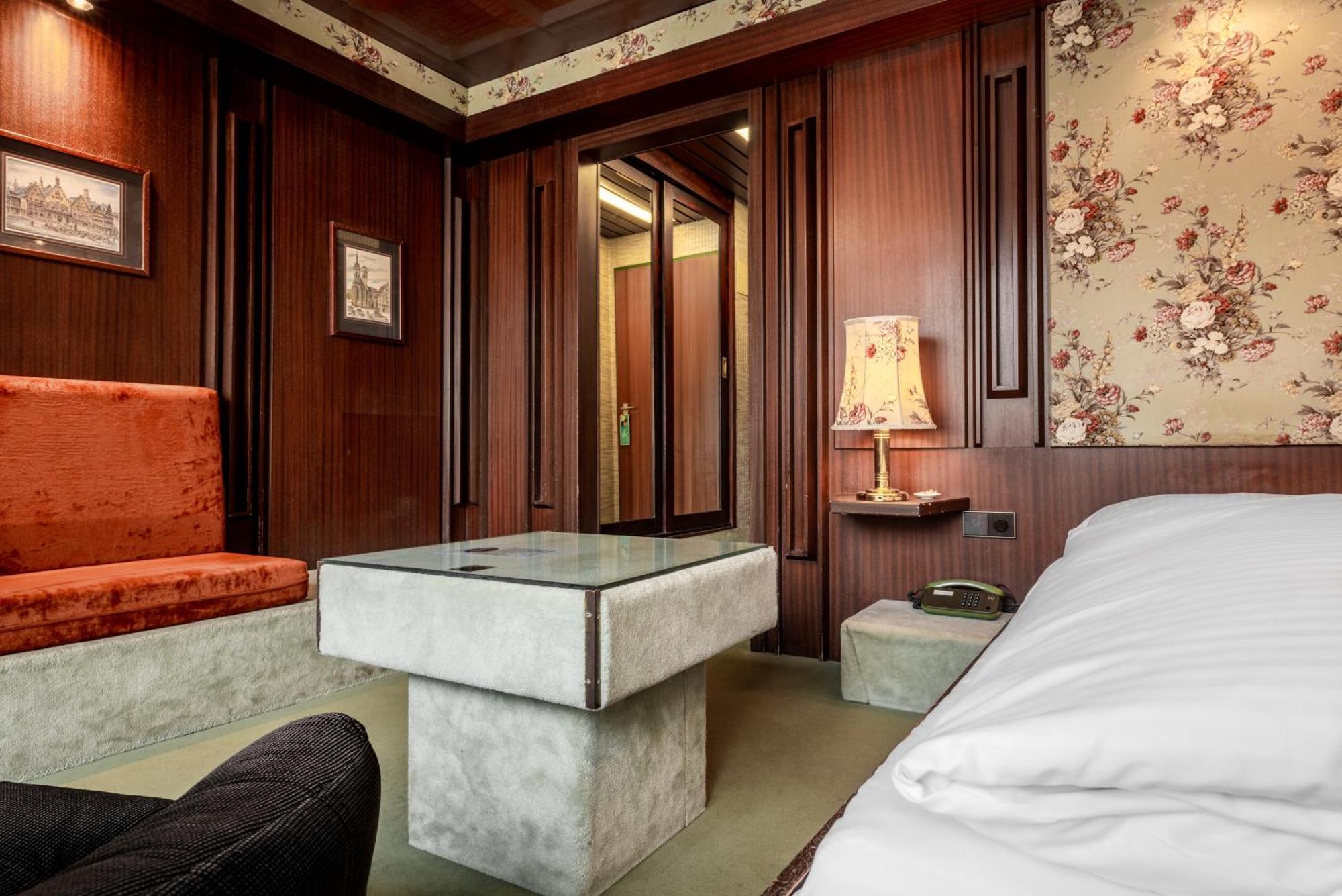 Hotel Spahr สตุตการ์ต ภายนอก รูปภาพ