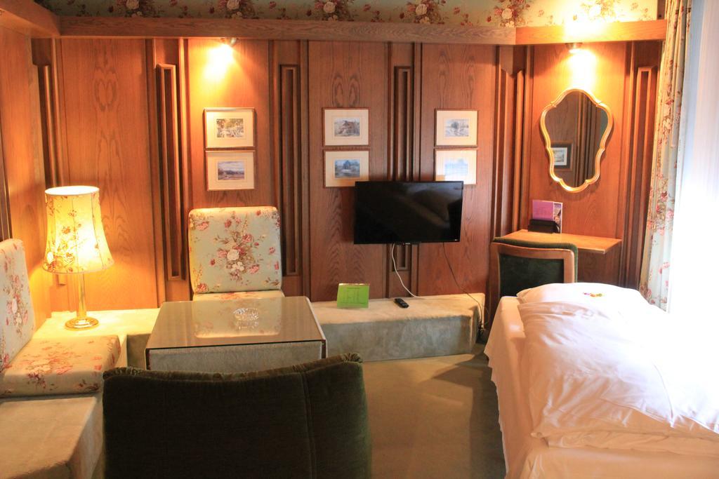 Hotel Spahr สตุตการ์ต ภายนอก รูปภาพ